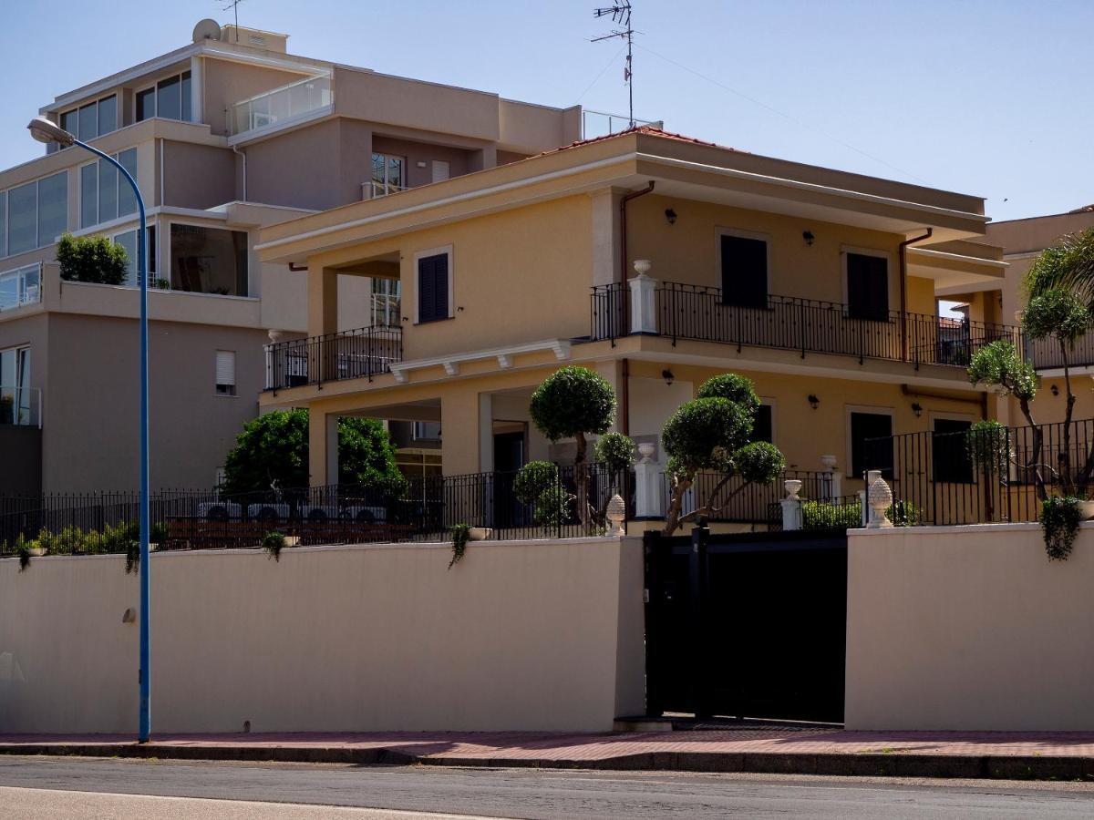 Viaggio In Sicilia B&B กราวินา ดิ กาตาเนีย ภายนอก รูปภาพ
