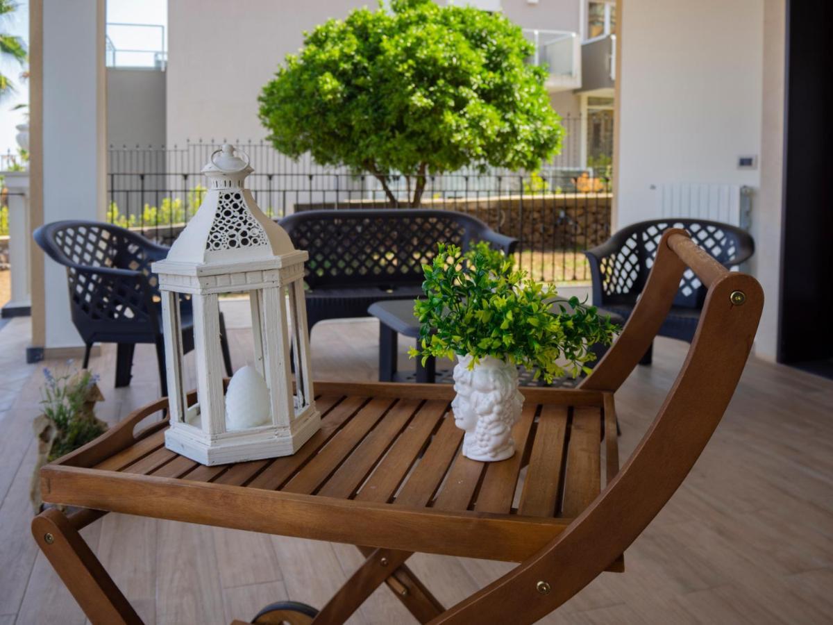 Viaggio In Sicilia B&B กราวินา ดิ กาตาเนีย ภายนอก รูปภาพ