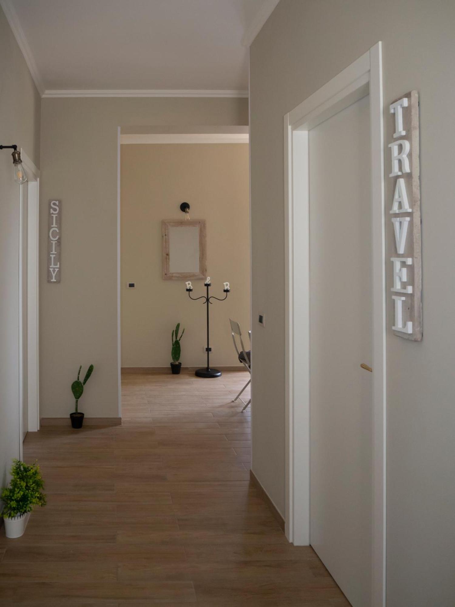 Viaggio In Sicilia B&B กราวินา ดิ กาตาเนีย ภายนอก รูปภาพ