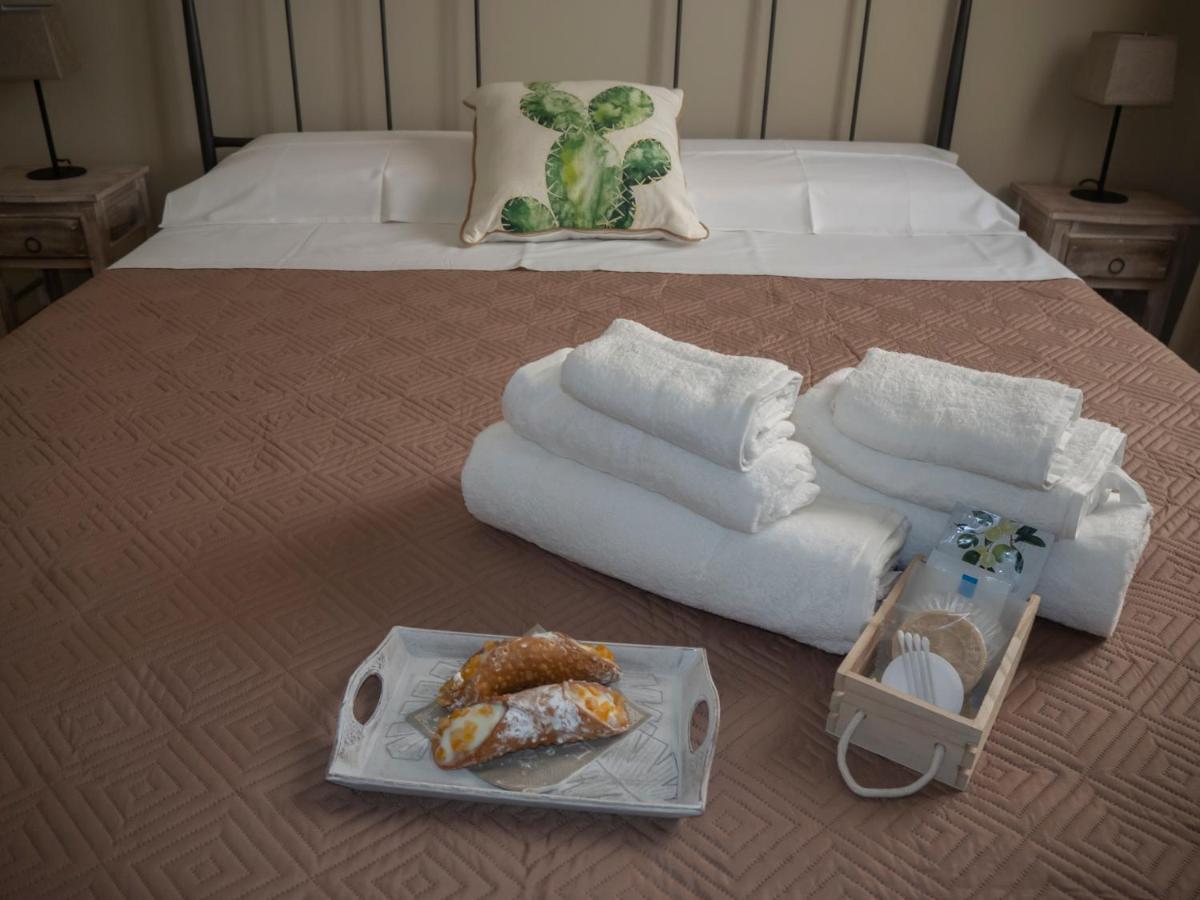Viaggio In Sicilia B&B กราวินา ดิ กาตาเนีย ภายนอก รูปภาพ
