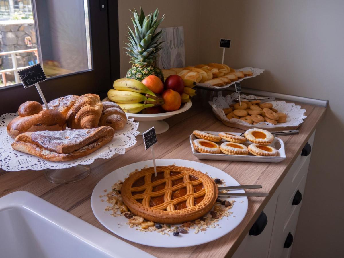 Viaggio In Sicilia B&B กราวินา ดิ กาตาเนีย ภายนอก รูปภาพ