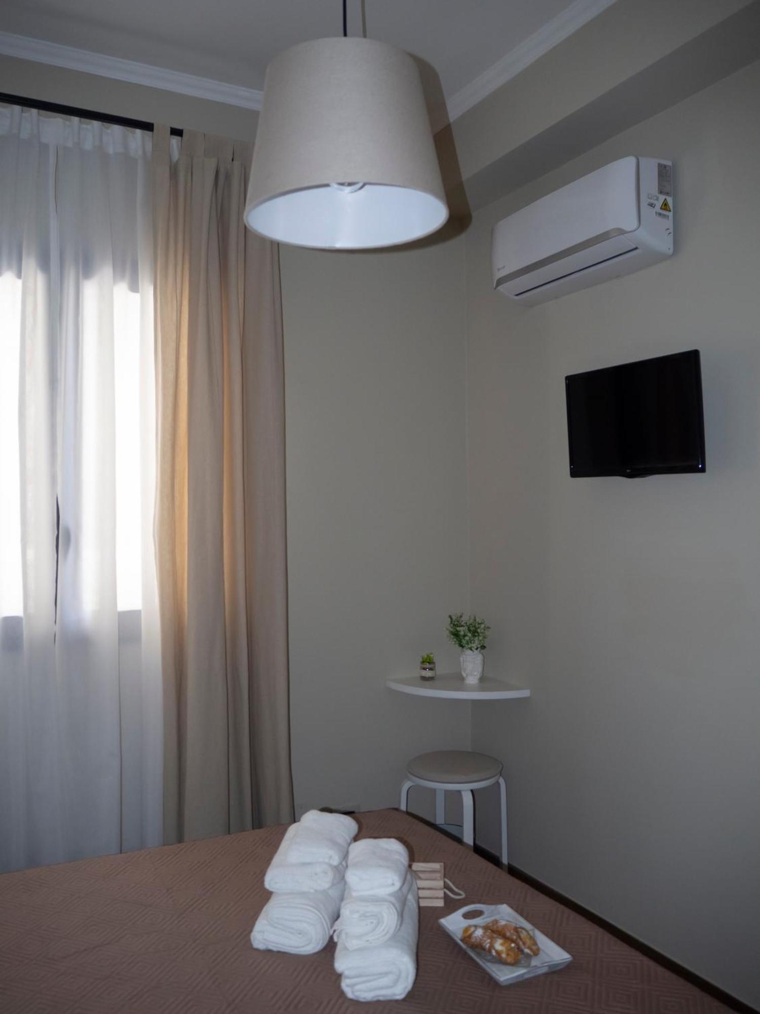 Viaggio In Sicilia B&B กราวินา ดิ กาตาเนีย ภายนอก รูปภาพ